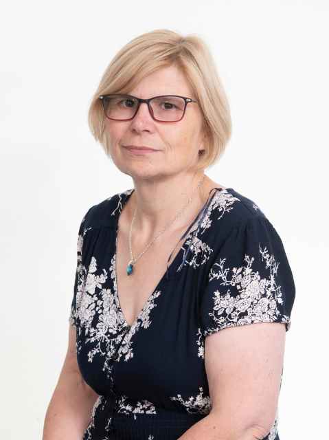 Mrs S Wessels